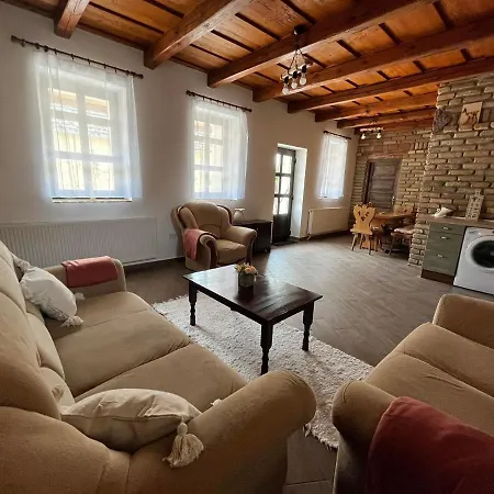 Apartament Kisdio Vendeghaz *